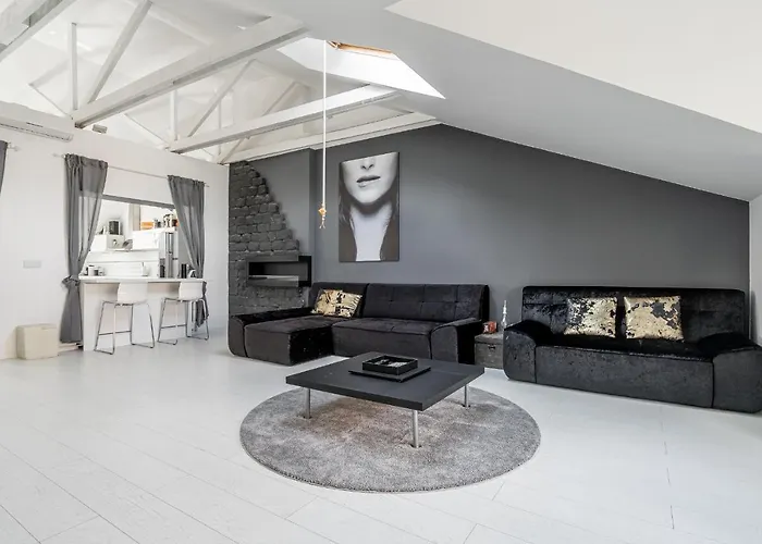 Grey House * Vilnius