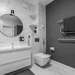 Apartament Grey House
