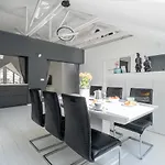 Daire Grey House