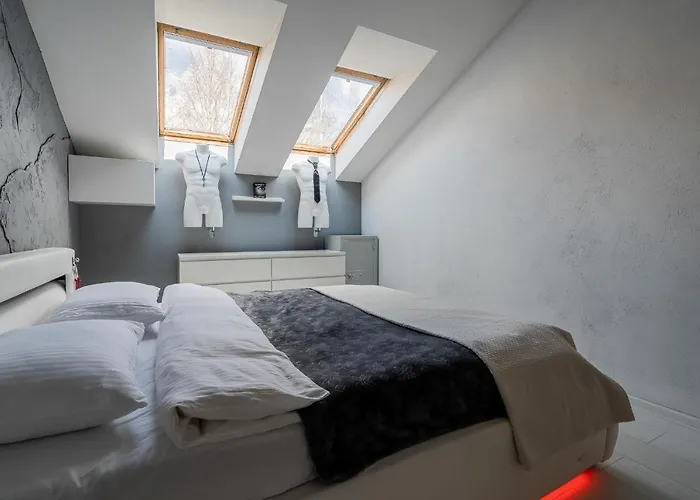 Apartman Grey House *